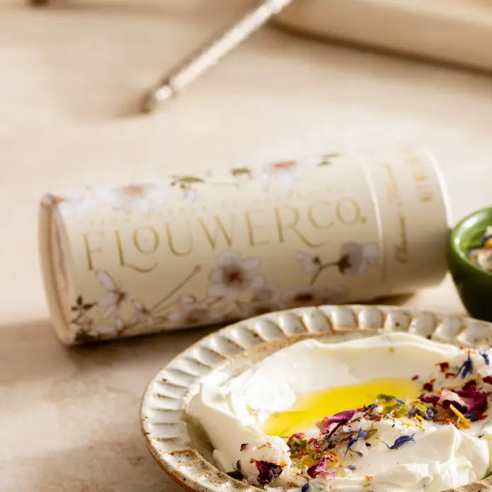 Flouwer Co. Classic Floral Garnishing Salt